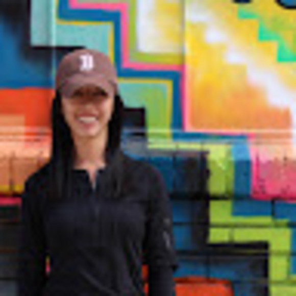 Meet your Posher, Shana - Picture 1 of 1